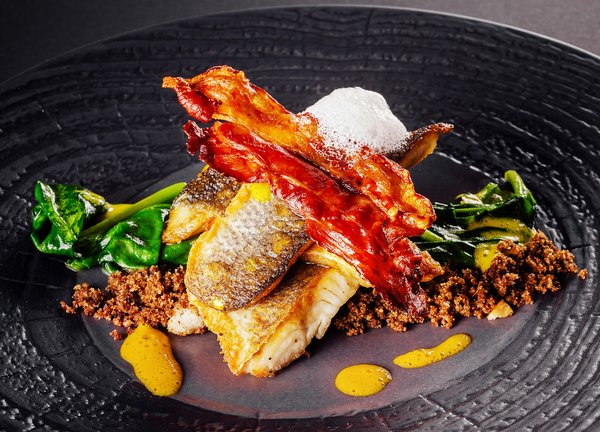 Can You Create a Gourmet Quinoa Salad with Roasted Vegetables and a Lemon Vinaigrette?